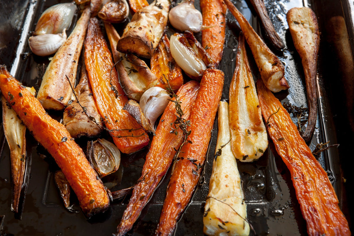 Roasted carrots and parsnips with fresh thyme, a Veggie Roasting Herbs serving idea
